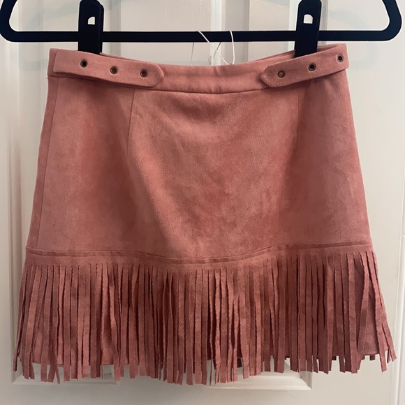 Kittenish Dresses & Skirts - Kittenish blush fringe suede skirt